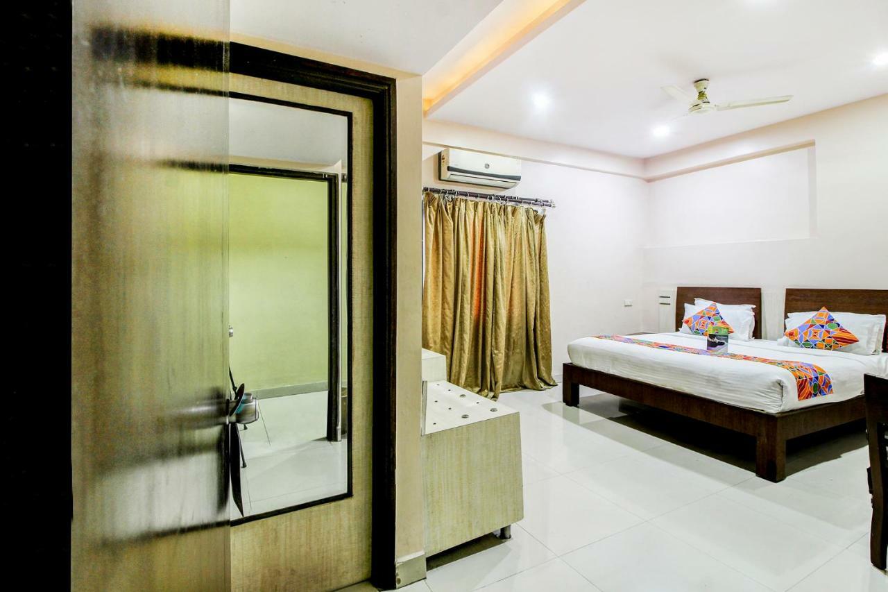 Fabexpress Tourist Plaza Hyderabad Luaran gambar